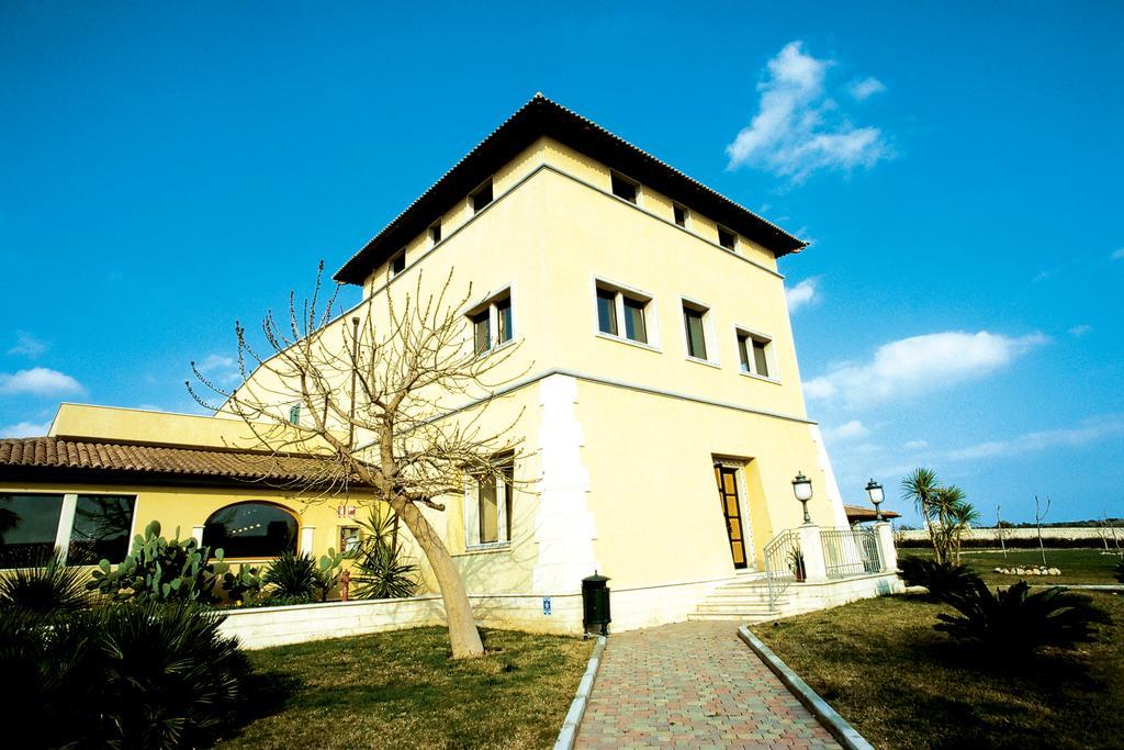 Hotel iGV Club Baia Samuele Sampieri Zewnętrze zdjęcie